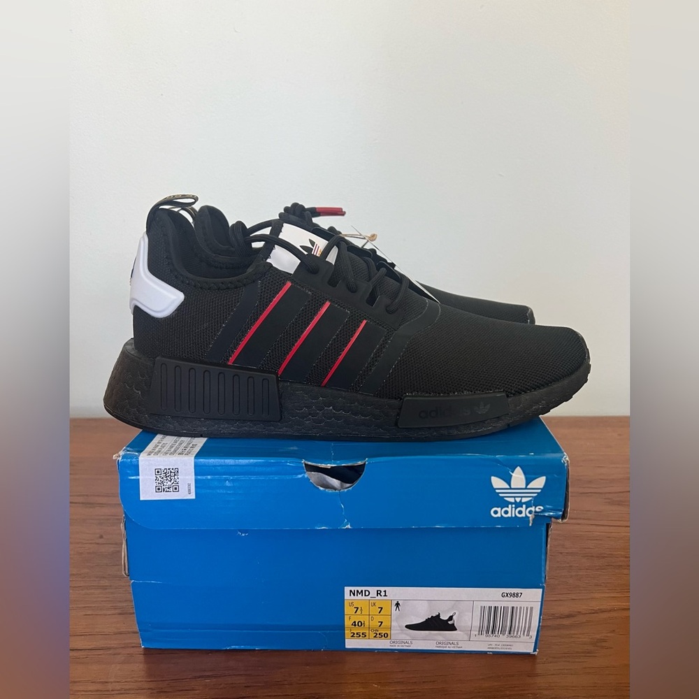 NEW Adidas NMD R1 Germany Black Power Red GX9887 Shoes - Men’s Size 7.5 Sneakers